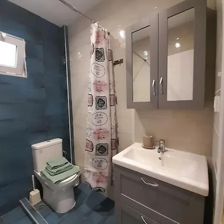 Apartment Salavantes House *